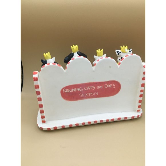 REIGNING Cats and Dogs SEXTON Sculpture Ceramic Figurine UNIQUE - Picture 10 of 13